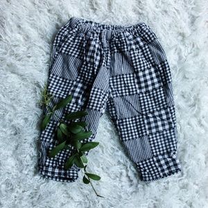 Vintage black and white plaid pants